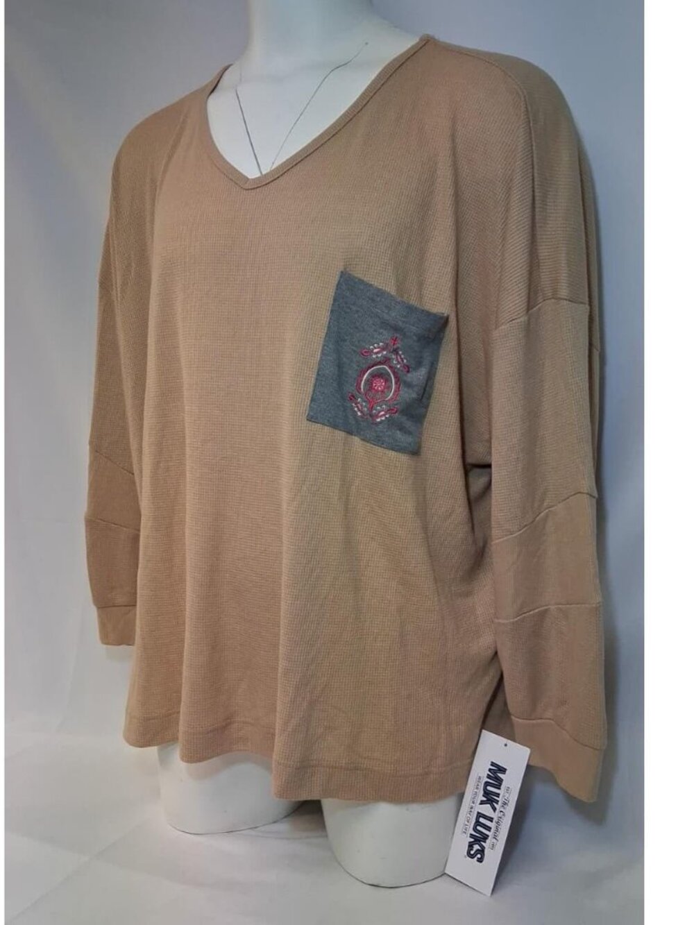 MUK LUKS Long-Sleeve Thermal Top V-Neck Tan with Gray/Pk Pocket Waffle Fabric 4X